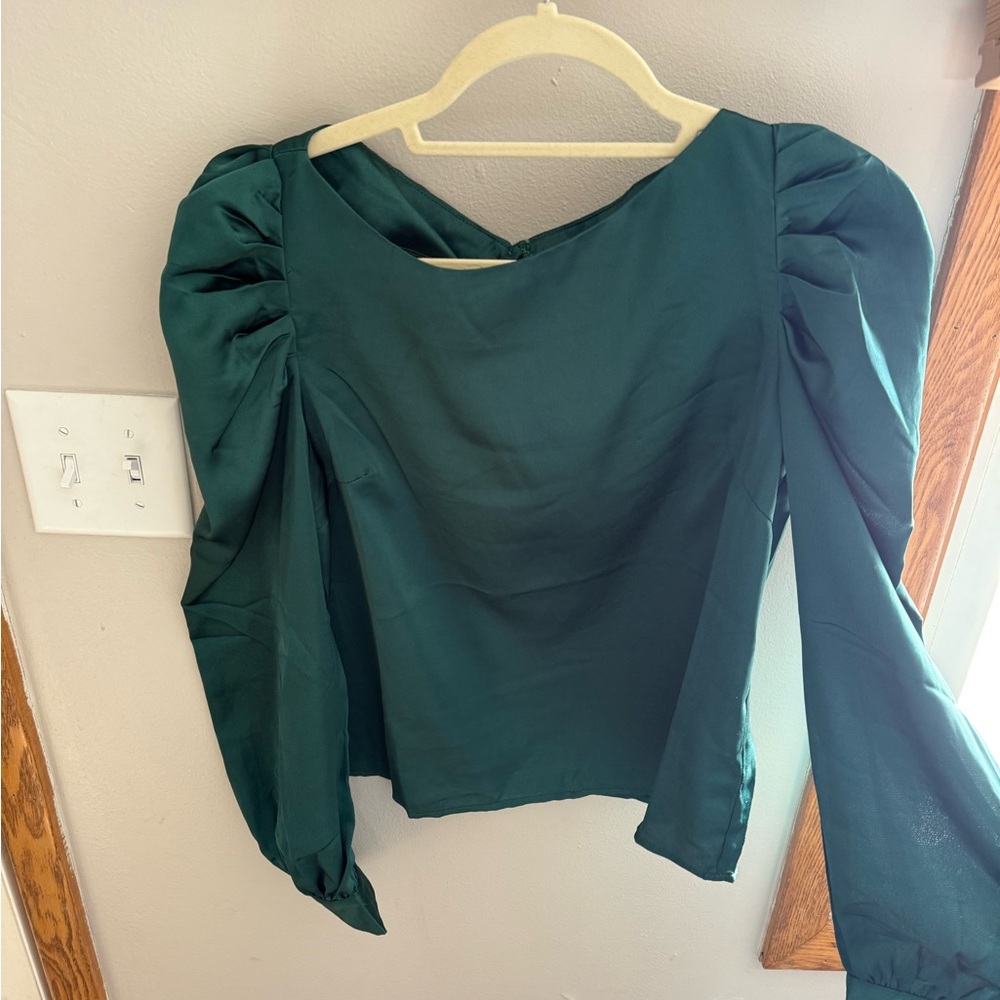 Lulus silk blouse